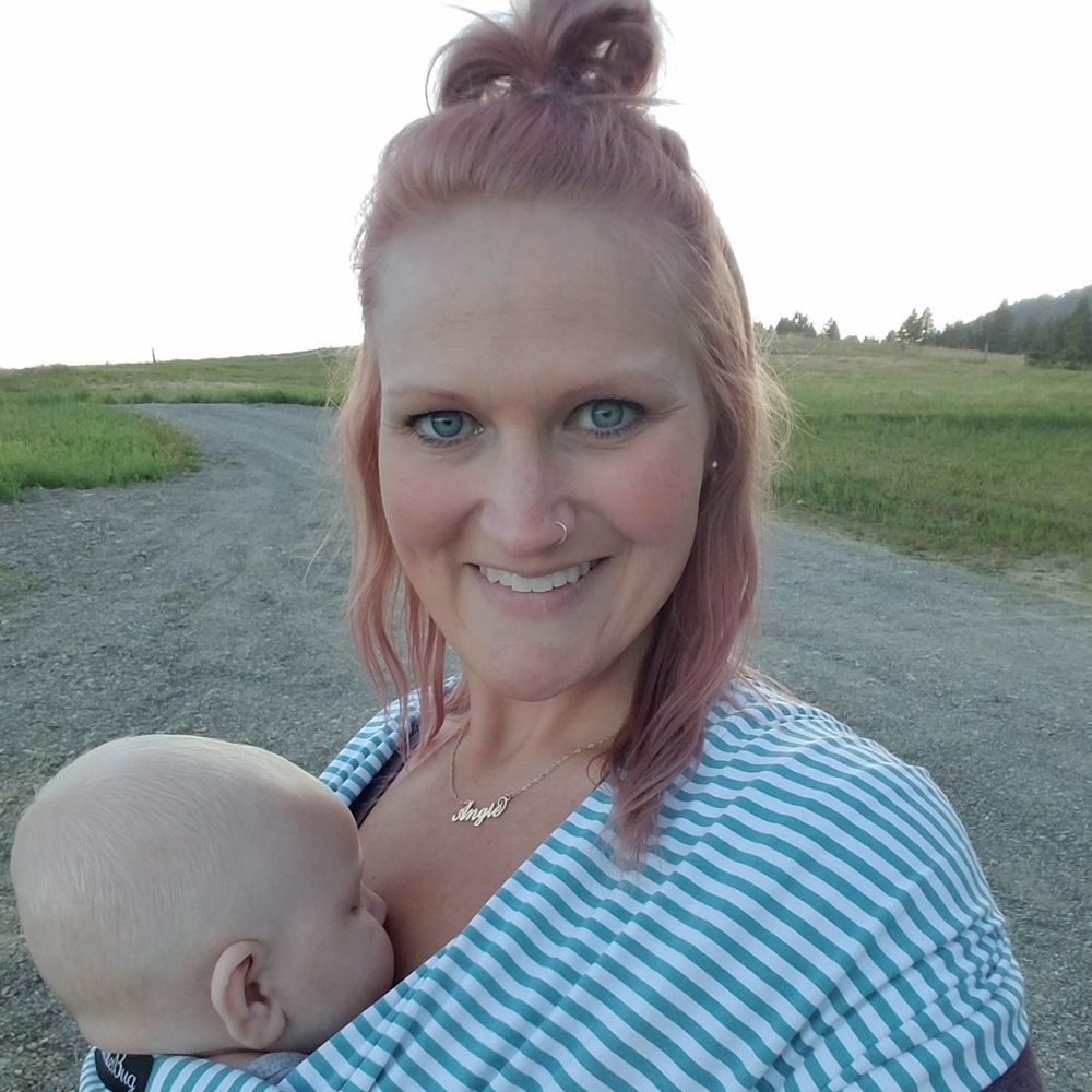 Meet your Posher, Angie